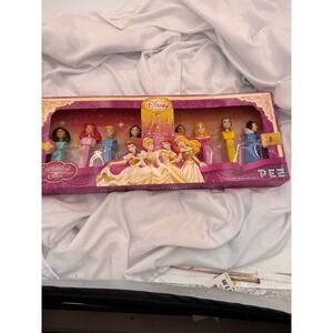 PEZ Disney Princess Collector's Set of 8 Dispensers (Enchanted Tales) New In Box